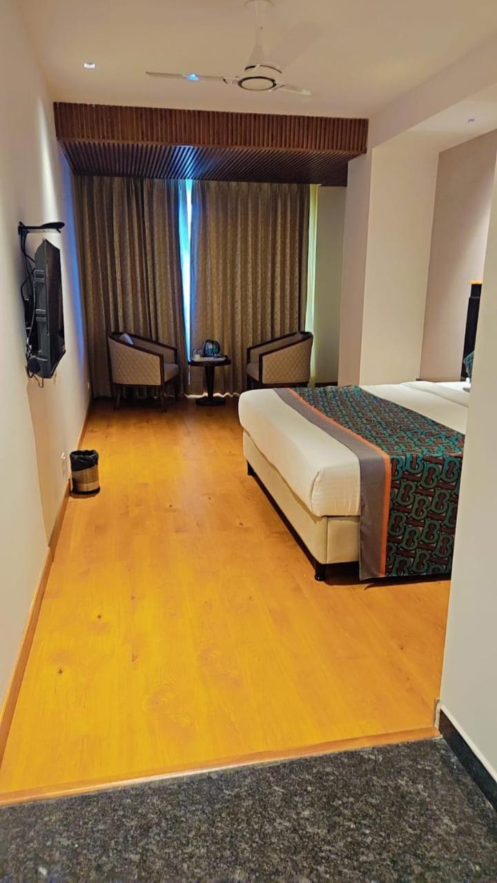 Hotel Arch The Lohias نيودلهي المظهر الخارجي الصورة