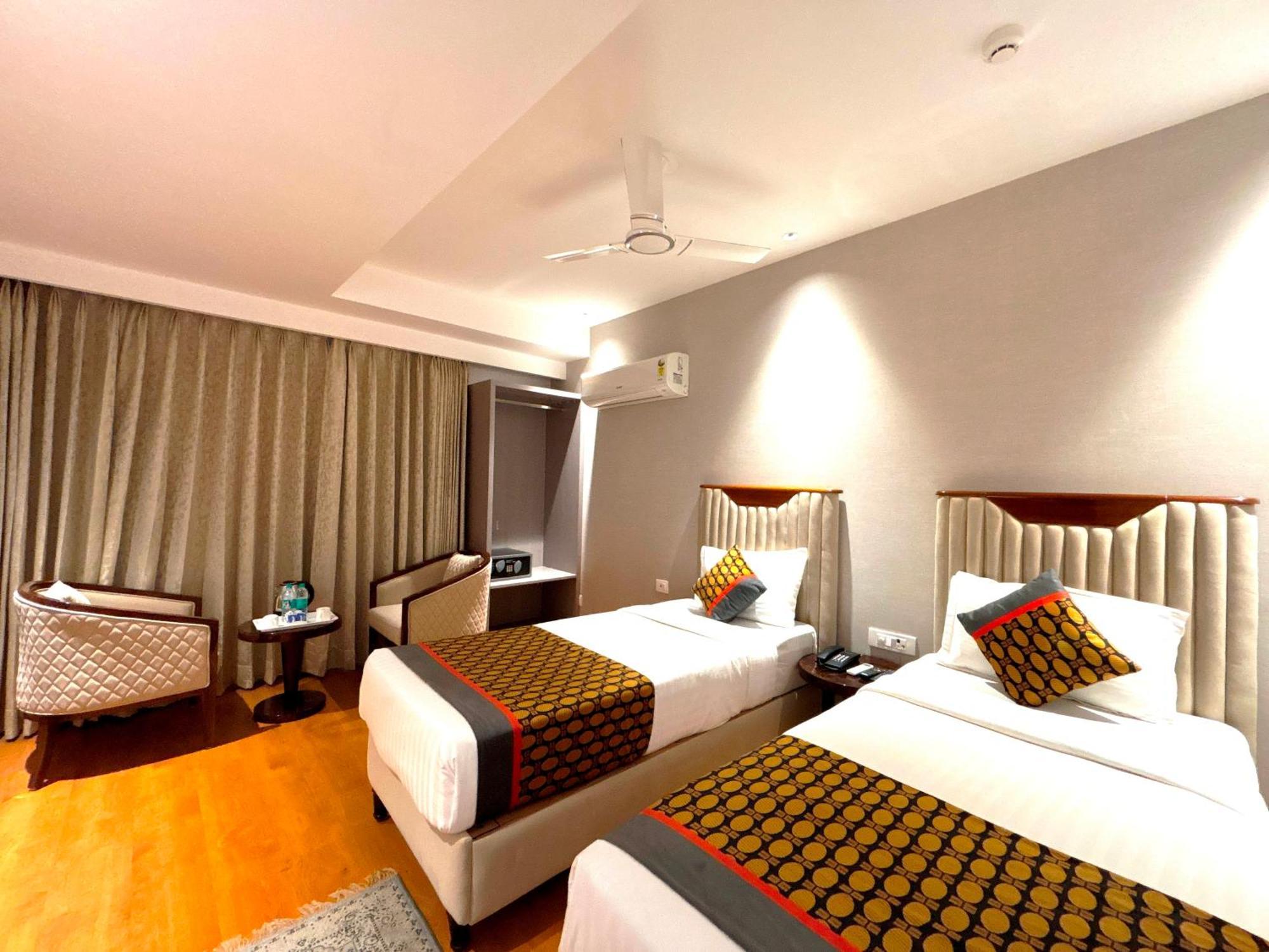 Hotel Arch The Lohias نيودلهي المظهر الخارجي الصورة